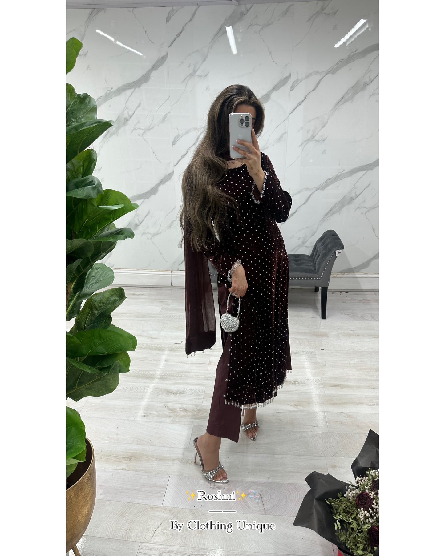 Roshni 🕊️ luxe velvet