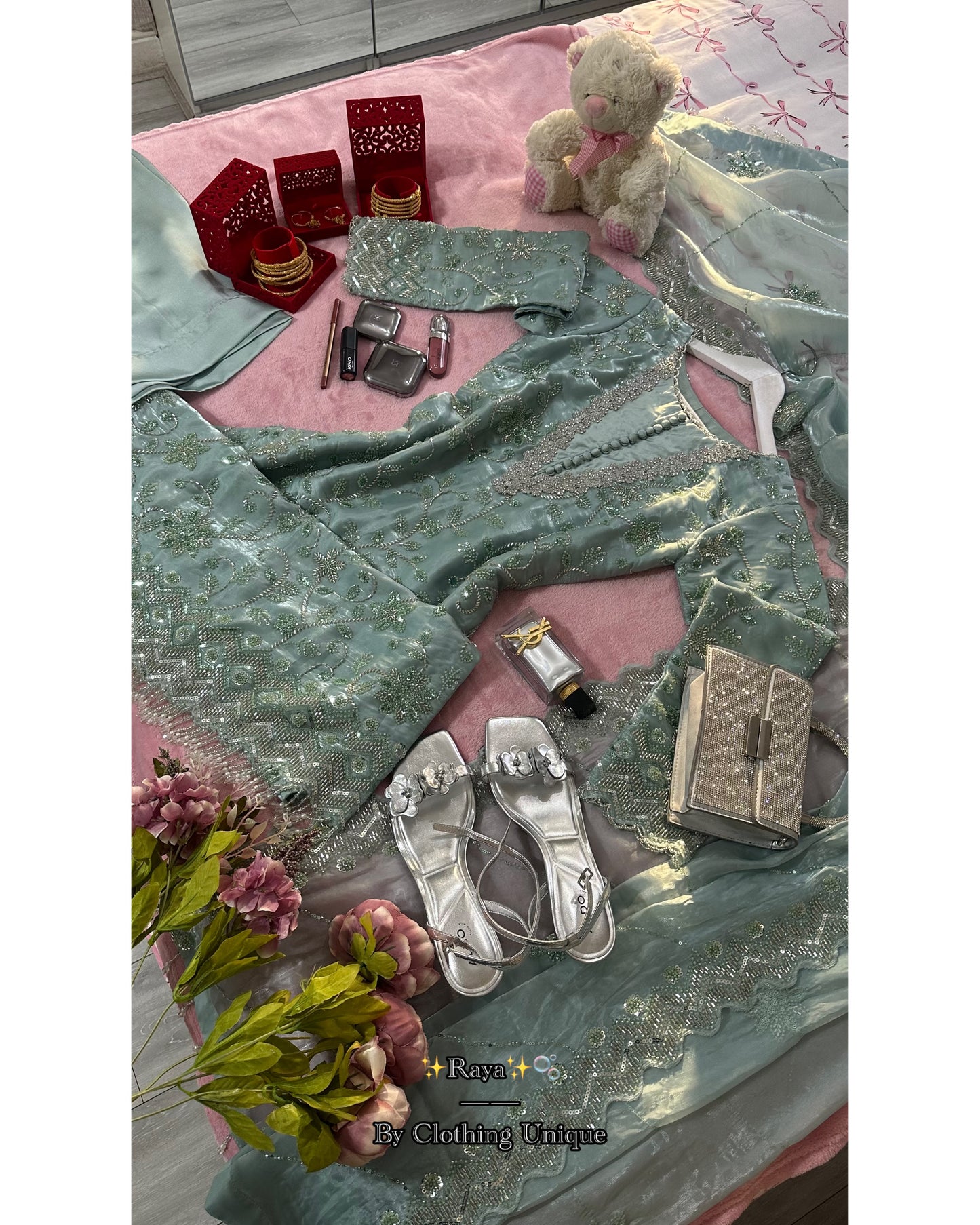 Raya ✨