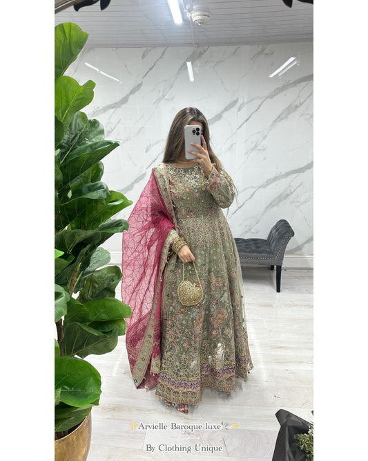 Arivelle🕊️Luxury Baroque Chantelle