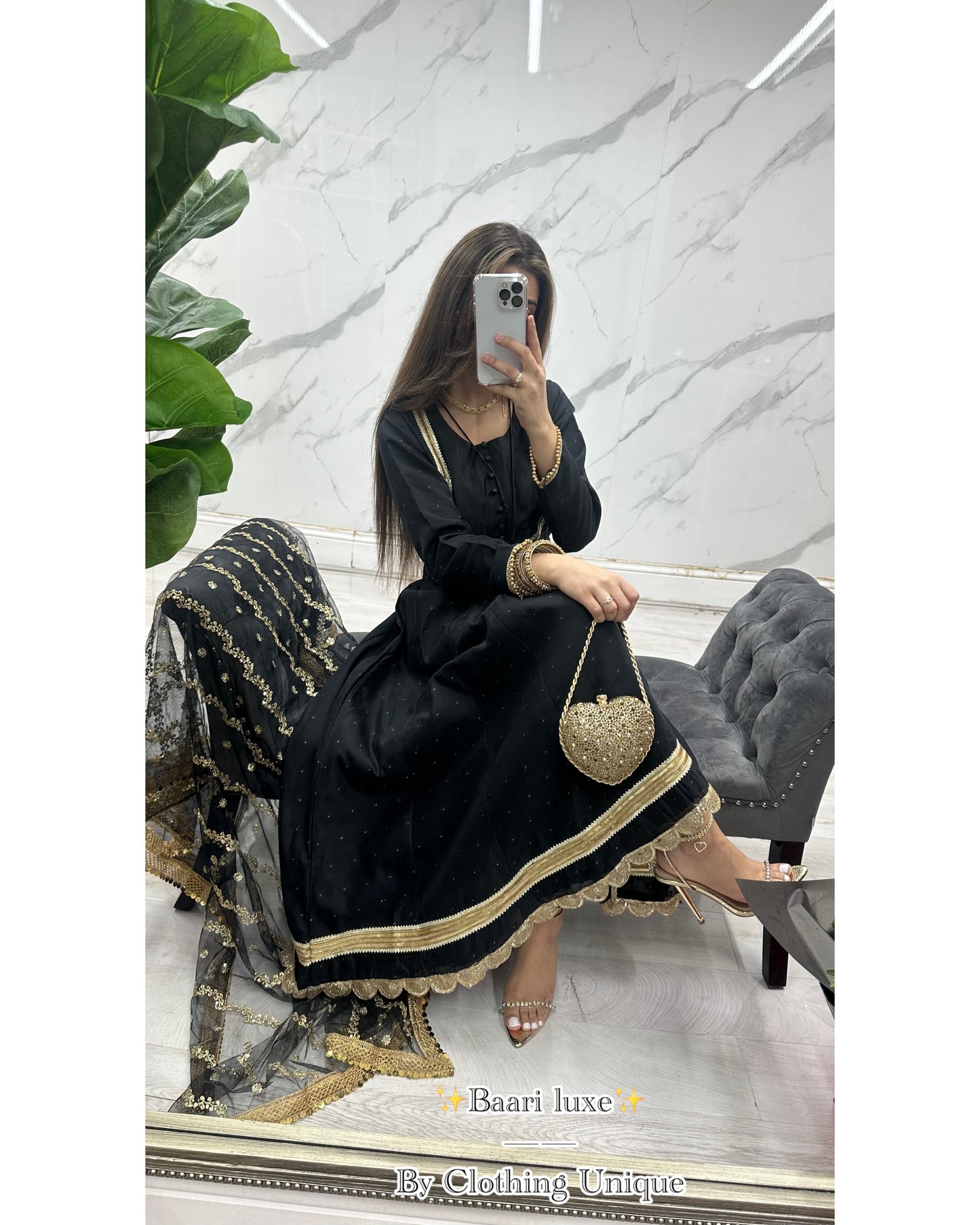 Baari black