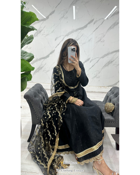 Baari black