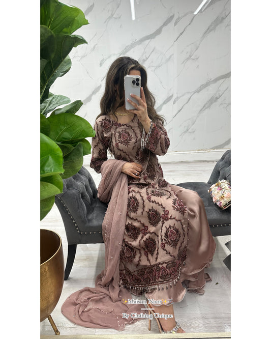 Maison Noor 🕊️