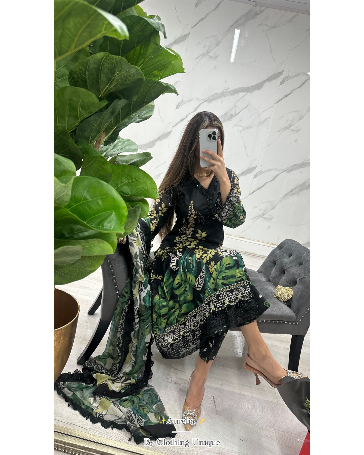 Aurelia 🖤 MARIA B