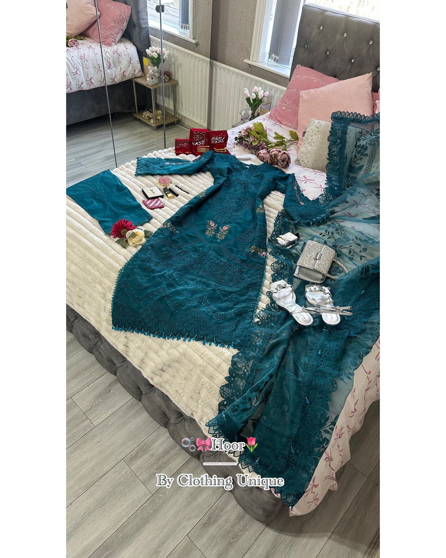 Hoor 🕊️ pre order