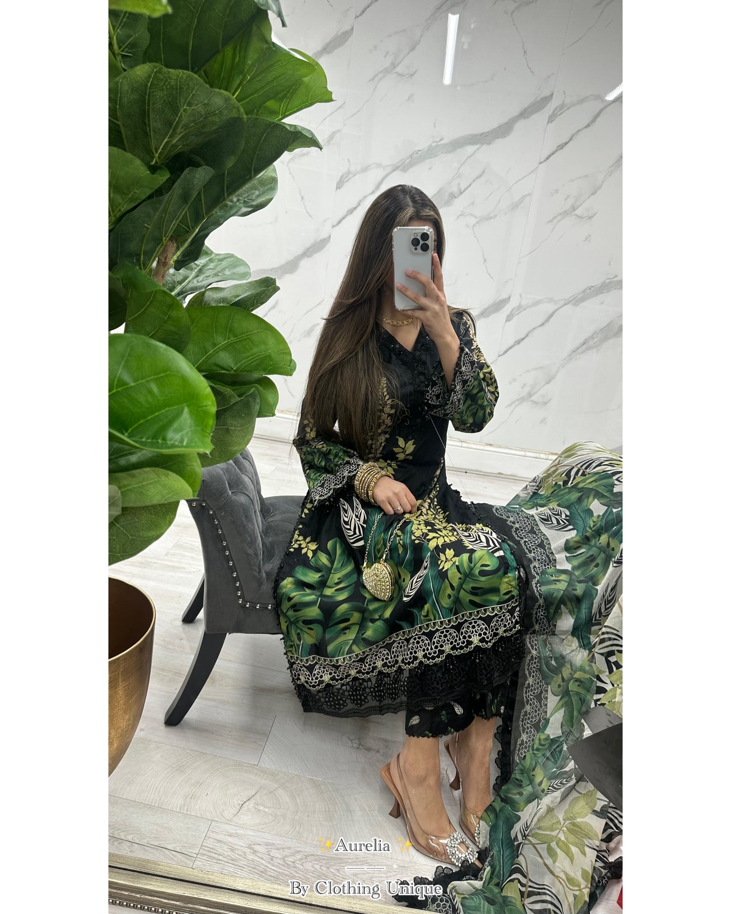 Aurelia 🖤 MARIA B