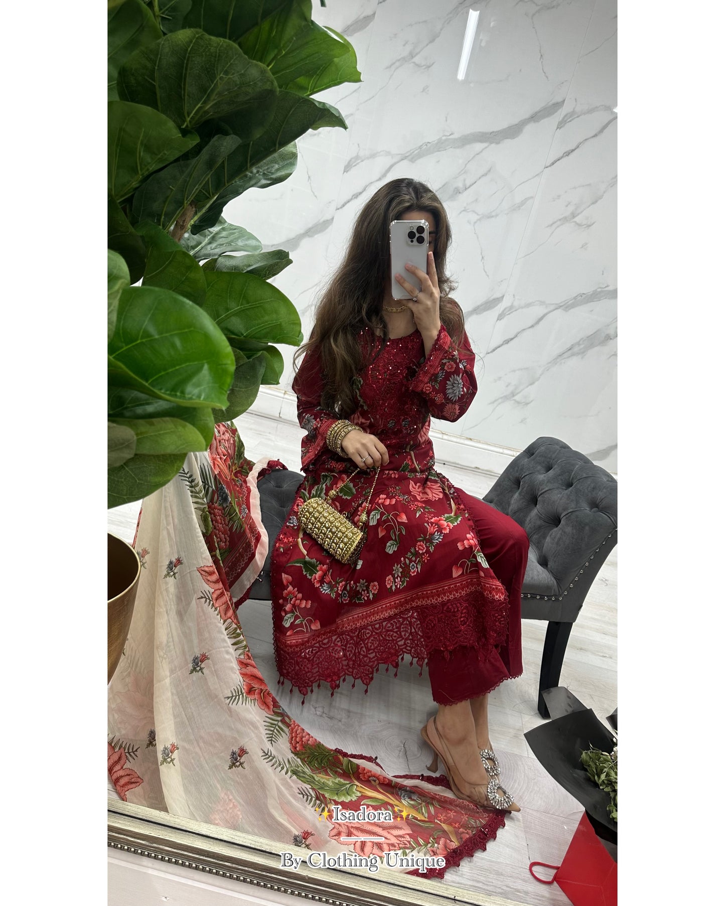 Isadora✨ Maria b