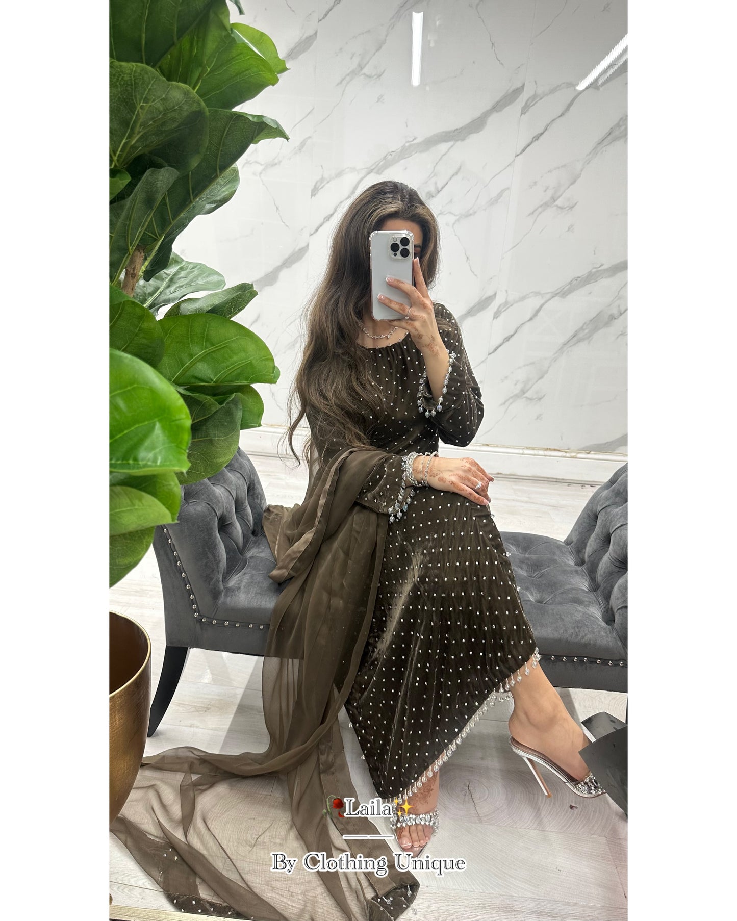 Laila 🕊️ luxe velvet
